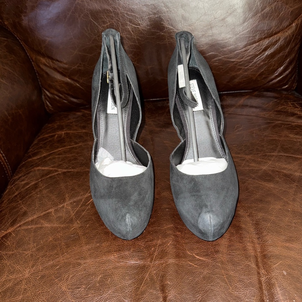 Steve Madden Black Wedge Shoes with Ankle Strap